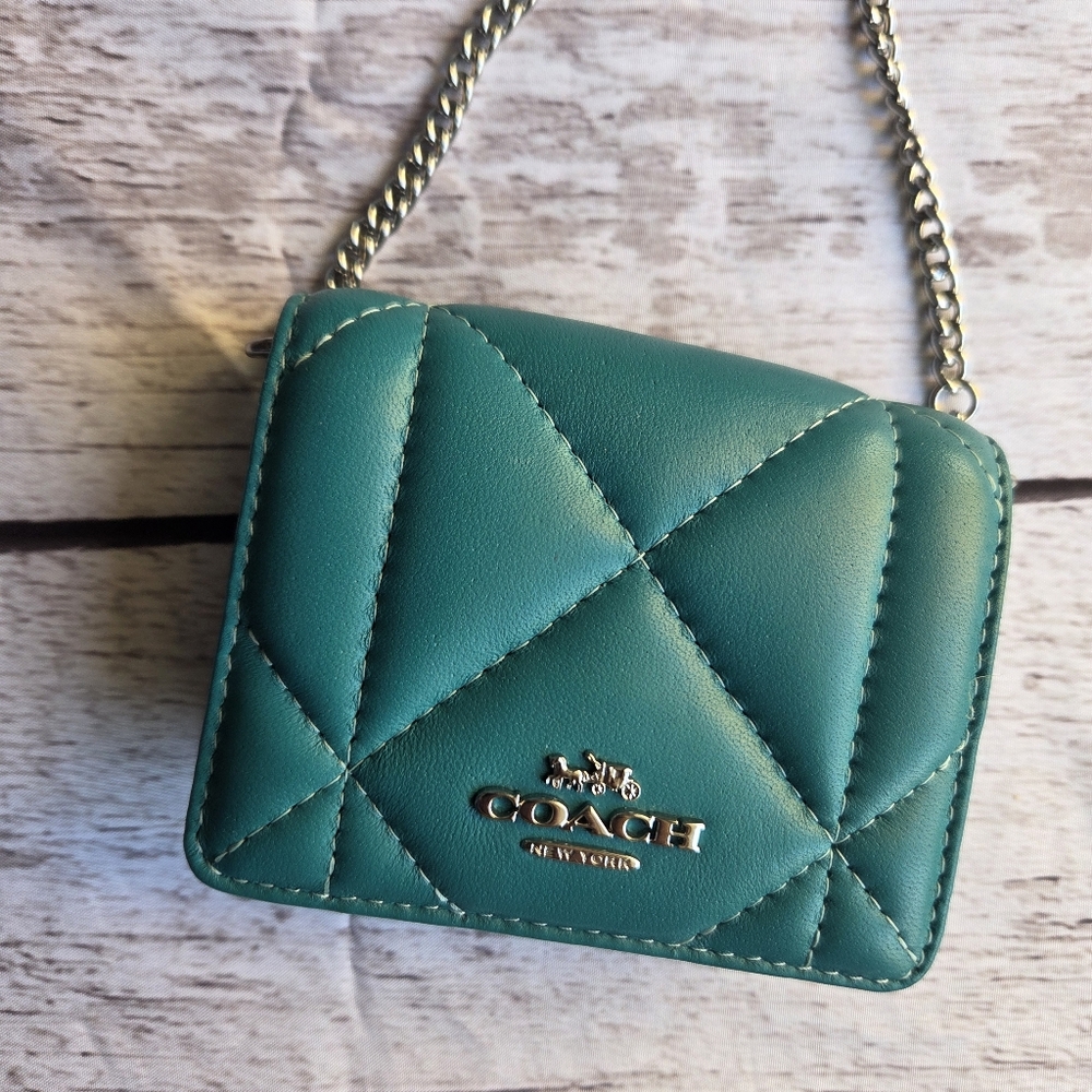 2 Piece, Stunning Coach New York matching set in a beautiful teal blue-green - Picture 4 of 12